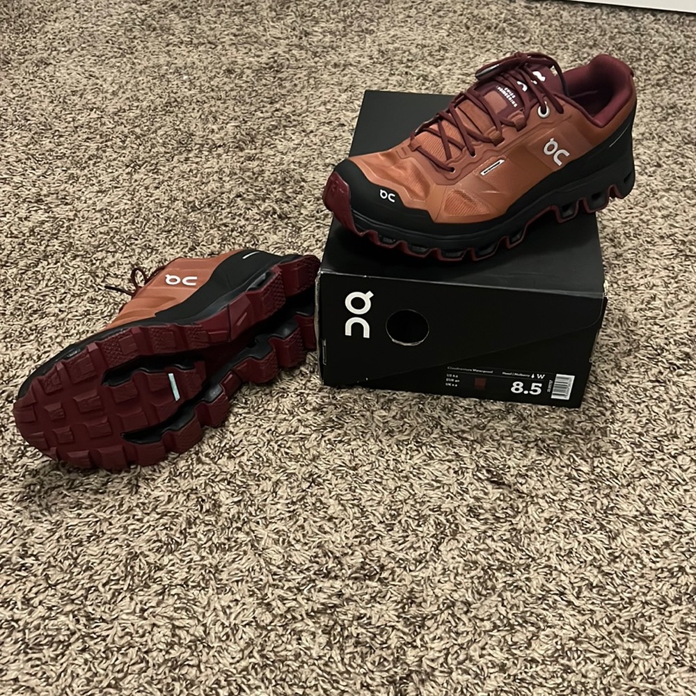 ON cloudventure waterproof shoe